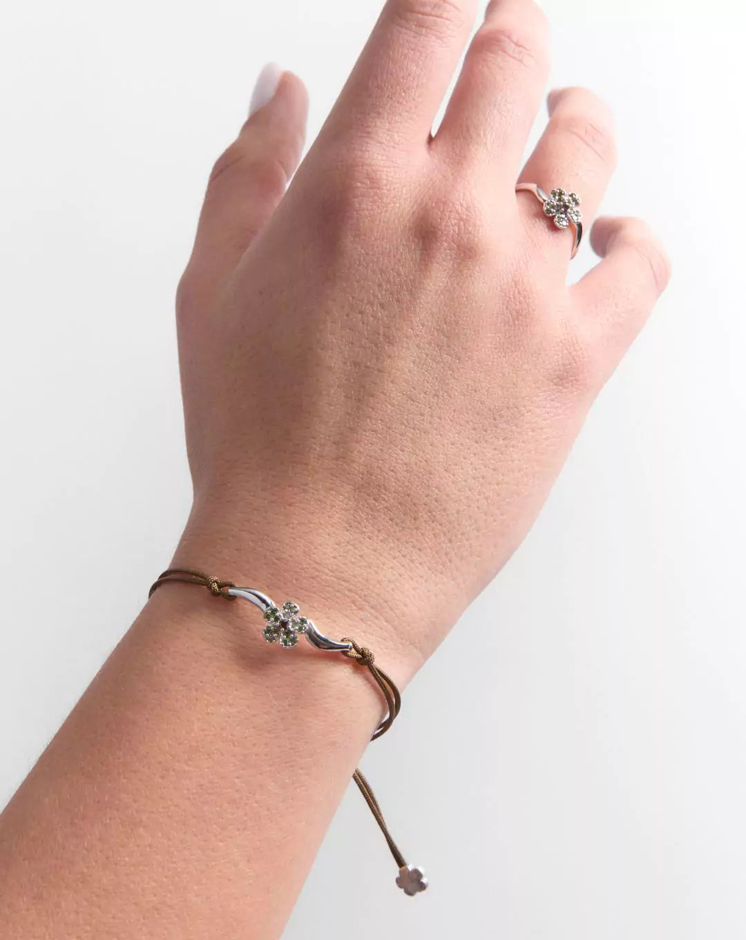 pulsera para graduacion en forma de flor La Fleur