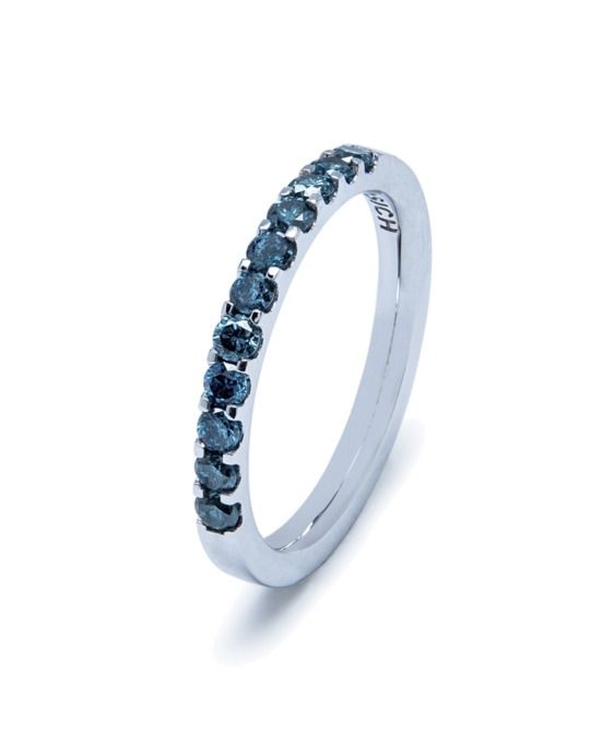 anillo-alianza-hecha-a-mano-oro-blanco-diamantes-color-azul-naturales