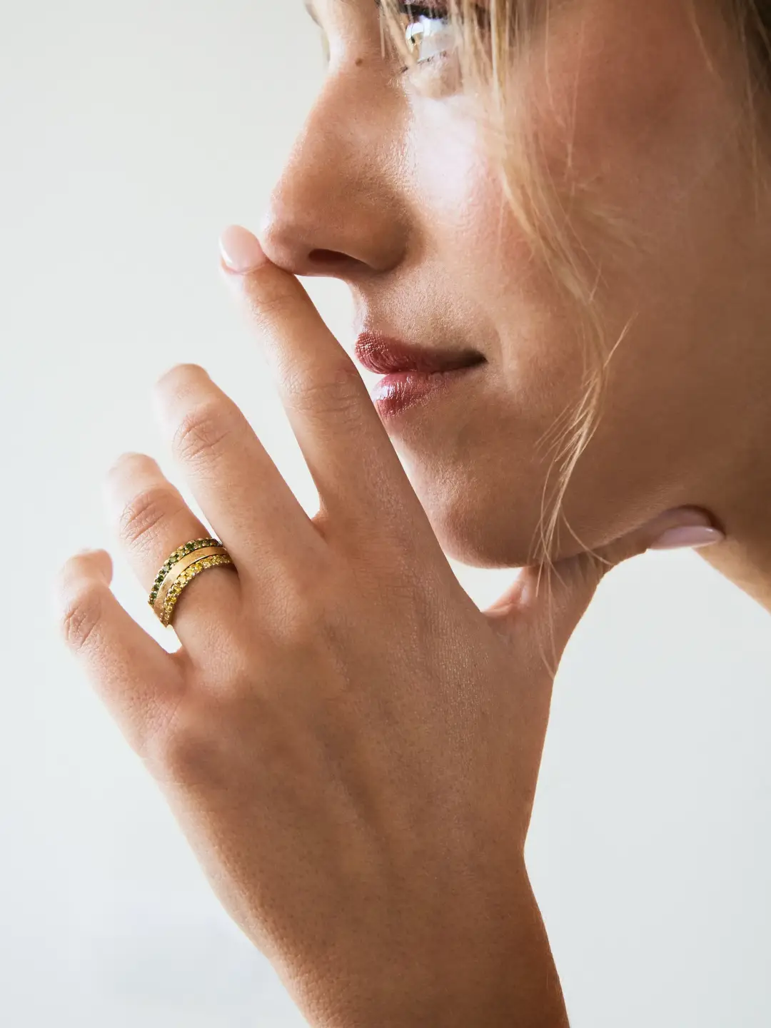 Anillos combinados de oro y diamantes amarillo y verde Wave Diamond