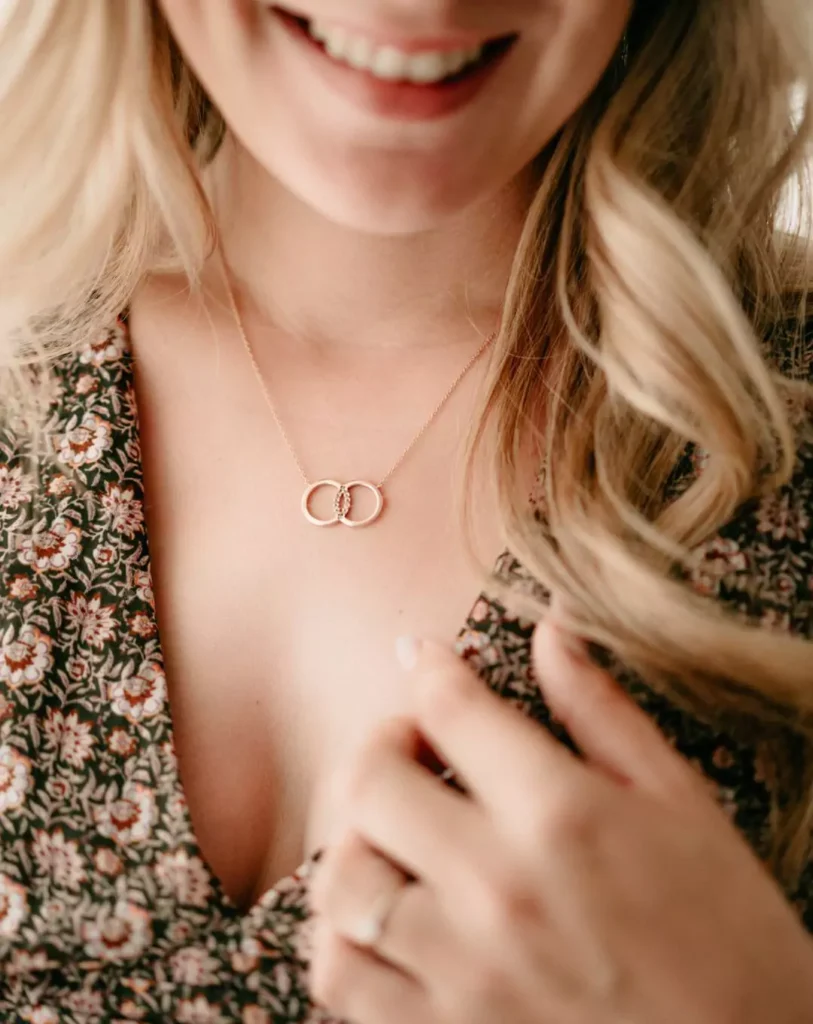 regalo dia de la madre joya personalizada con gravado de diamantes
